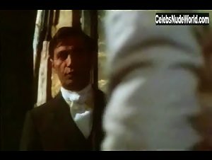 Andrea Guzon in Il piacere (1985) 8