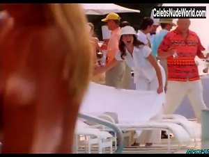 Andrea Langi in Sex and the City (series) (1998) 11