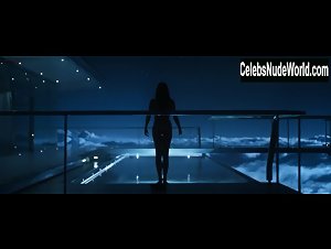 Andrea Riseborough in Oblivion (2013) 4