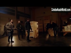 Andrea Stefancikova in Five Minute Rush (short) (2017) 13