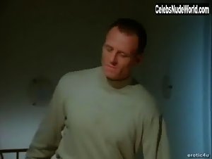 Angela Grant nude , Big boobs In Bare Deception (2000) 20