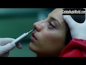Angela Sarafyan Explicit , boobs In Westworld (series) (2016) 17