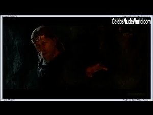 Angelina Jolie Explicit , Tits In Beowulf (2007) 16