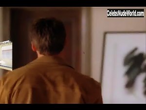 Angie Everhart Wet , Explicit in Wicked Minds (2002) 4