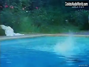 Michelle von Flotow Pool , Wet in Secret Pleasures (1999) 8