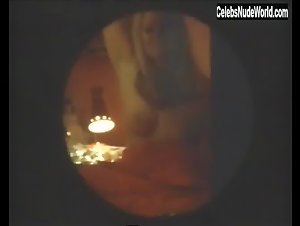 Anna Carlsson boobs , Voyeur in Sophie - Schlauer als die Polizei erlaubt (series) (1997) 17