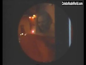 Anna Carlsson boobs , Voyeur in Sophie - Schlauer als die Polizei erlaubt (series) (1997) 19