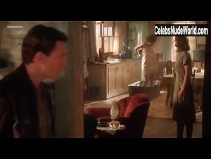 Anna Friel in War Bride (2001) 18