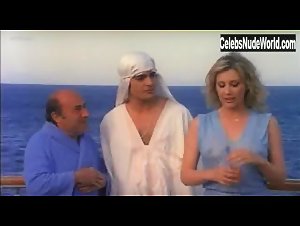 Anna Maria Rizzoli in Una vacanza del cactus (1981) 7