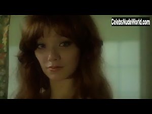 Anne Bie Warburg Redhead , Explicit in Somaend pa sengekanten (1976) 12