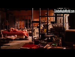 Anne Hathaway boobs , Brunette in Love and Other Drugs (2010) 1