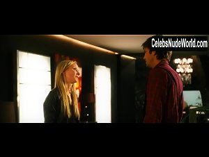 Anne Heche pool , sex scene in Spread (2009) 16