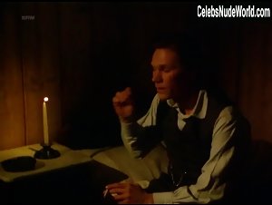 Anne Krigsvoll in Av maneskinn gror det ingenting (series) (1987) 10