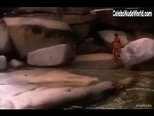 Anne Parillaud Outdoor , Beach scene in Patrizia (1980) 10