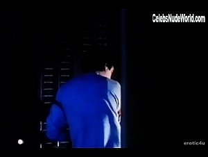 Anne Parillaud Lingerie , Explicit in Patrizia (1980) 16
