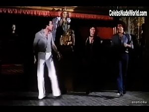Anne Parillaud Bouncing boobs , Funny in Patrizia (1980) 6