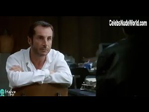 Anne Parillaud in Gangsters (2002) 15