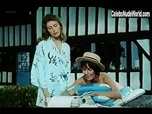 Anne Parillaud in Juillet en septembre (1988) 8