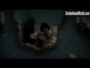 Anne Schafer in Die geliebten Schwestern (2014) 2