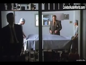 Annette Bening in Grifters (1990) 7