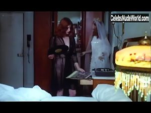 Anny Duperey in Sans sommation (1973) 1