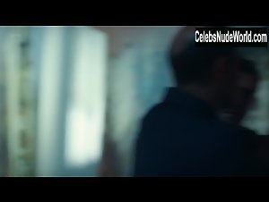 Antonella Ferrari in El Marginal (series) (2016) 17
