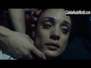 Antonella Ferrari hot , boobs in El Marginal (series) (2016) 2