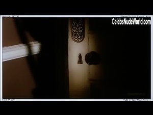 Anulka Dziubinska Big boobs , Blonde in Vampyres (1974) 8