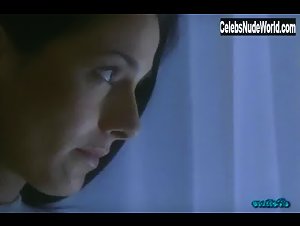 April Flowers Outdoor , Public in Voyeur Confessions (2001) 3