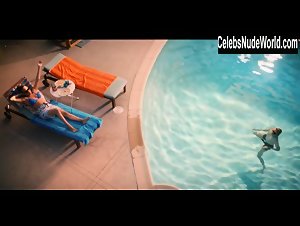 Arienne Mandi Blonde , boobs in The L Word: Generation Q (series) (2019) 12