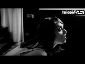 Lauren Ashley Carter in Darling (2015) 3