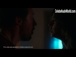 Kasia Smutniak in Made in Italy (2018) 10