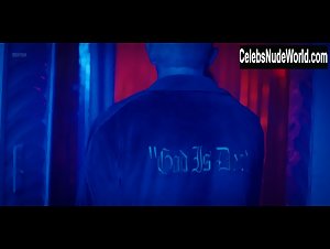 Asphyxia Noir in Queen of Hollywood Blvd (2017) 11