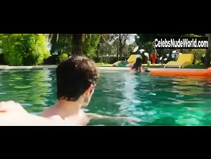Ursula Corbero in Quien mato a Bambi (2013) 18