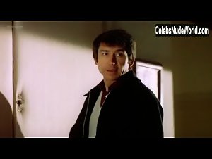 Assumpta Serna in Soldados de plomo (1983) 1