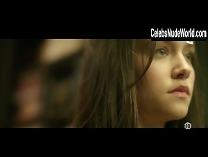 Audrey Bastien in Bye Bye Maman (2012) 6