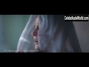 Audrey Fleurot in Le Bazar de la Charite (series) (2019) 6