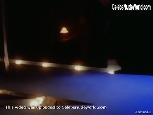 Avalon Anders in Sex Files: Alien Erotica - Director's Cut (1998) 20
