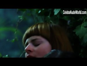 Avalon Barrie Brunette , Hot scene in Sappho (2008) 20