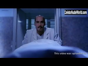 Elodie Bouchez in J'aimerais pas crever un dimanche (1998) 7