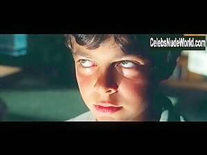Barbara Bouchet in Non si sevizia un paperino (1972) 16