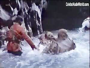 Barbara De Rossi in I paladini - Storia d'armi e d'amori (1983) 1