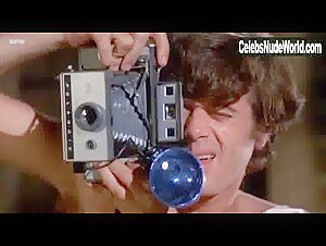 Barbara Hershey in Pursuit of Happiness (1971) 17