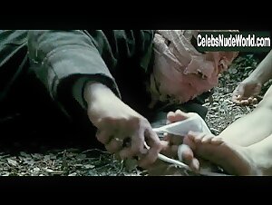 Barbara Goenaga in Los cronocrimenes (2007) 18