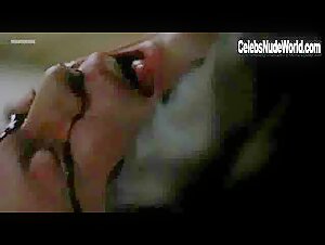 Beatrice Dalle in Trouble Every Day (2001) 17