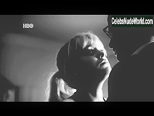 Bella Camero in Magnifica 70 (series) (2015) S01E02 13