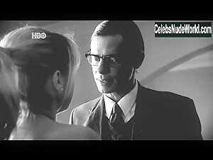 Bella Camero in Magnifica 70 (series) (2015) S01E02 14