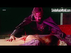 Betsabe Ruiz in El espanto surge de la tumba (1973) 15