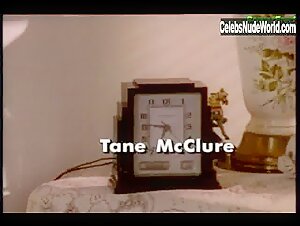 Betsy Boyle in Mistress of Seduction 2 (1995) 4