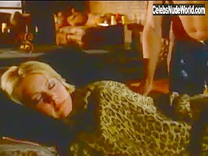 Beverly Lynne in Bloodfist 2050 (2005) 17